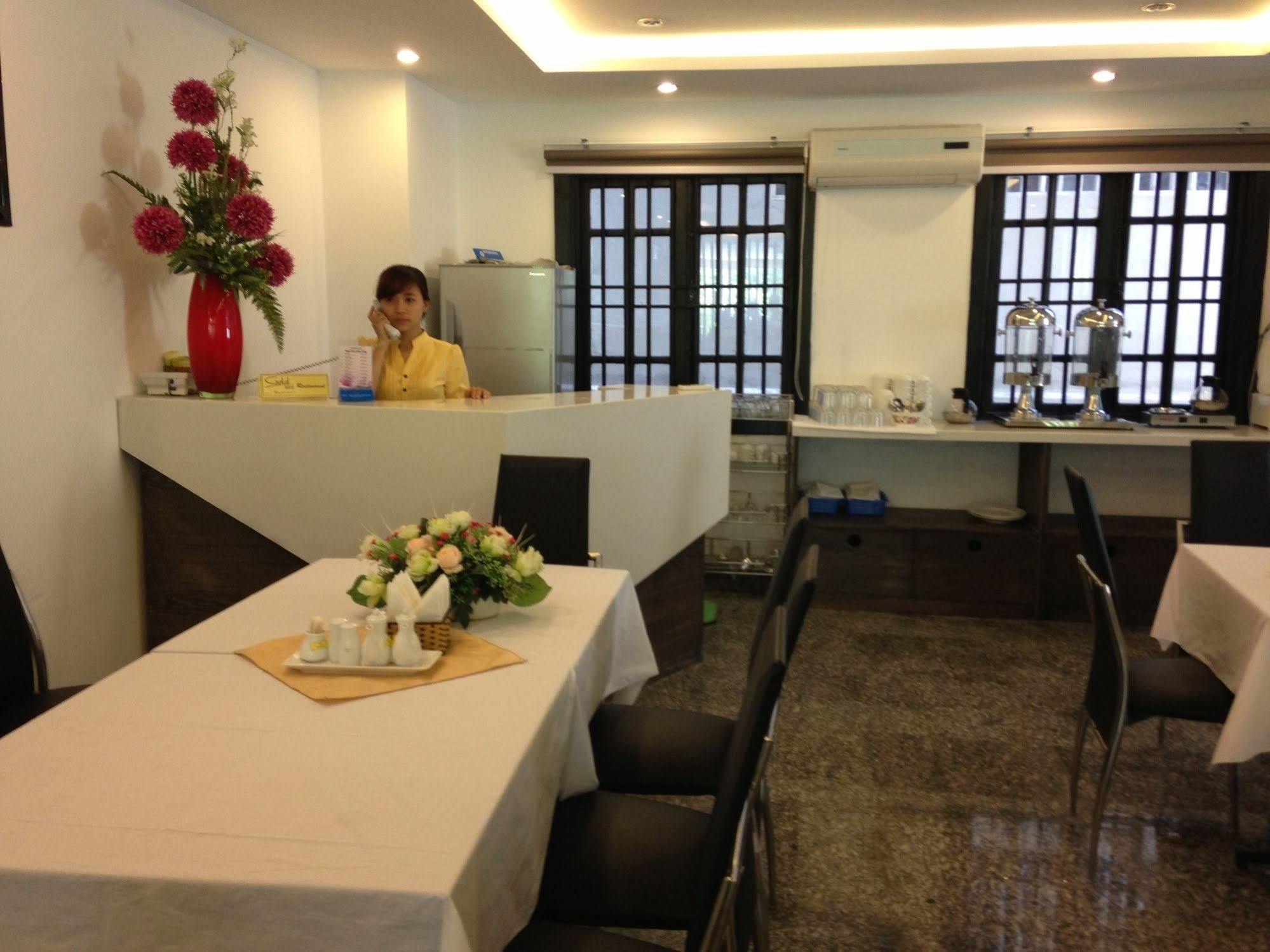 Peace Town Hotel 岘港 外观 照片